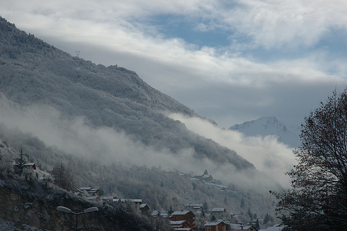 Resort Information BRIDES LES BAINS